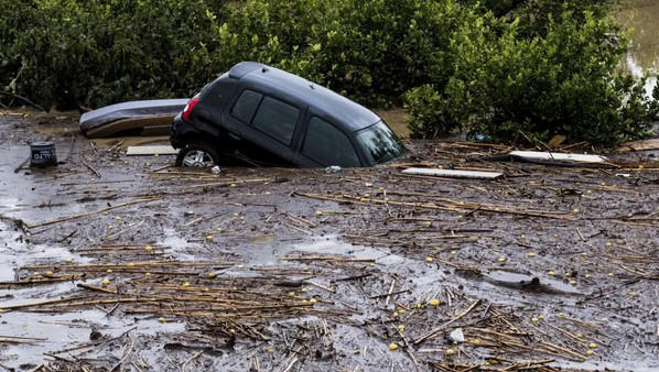 Reuters - ესპანეთში, წყალდიდობის შედეგად დაღუპულთა რაოდენობა 62-მდე გაიზარდა