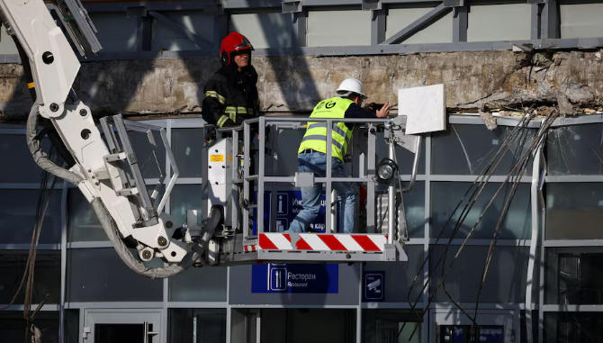Reuters - სერბეთში რკინიგზის სადგურის სახურავის ჩამონგრევის საქმეზე, რომელსაც 14 ადამიანი ემსხვერპლა, გამოძიება დაიწყო