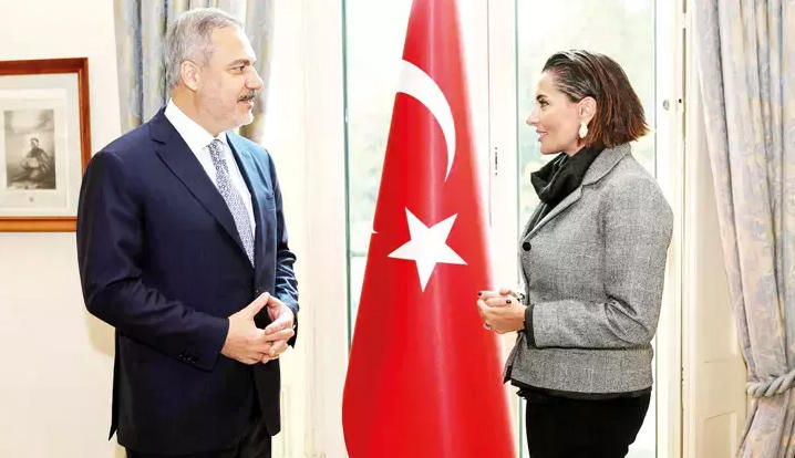 თურქეთის საგარეო მინისტრი - ომის სამართლიანი გადაწყვეტა უკრაინის ტერიტორიული მთლიანობის ფარგლებში უნდა მოიძებნოს