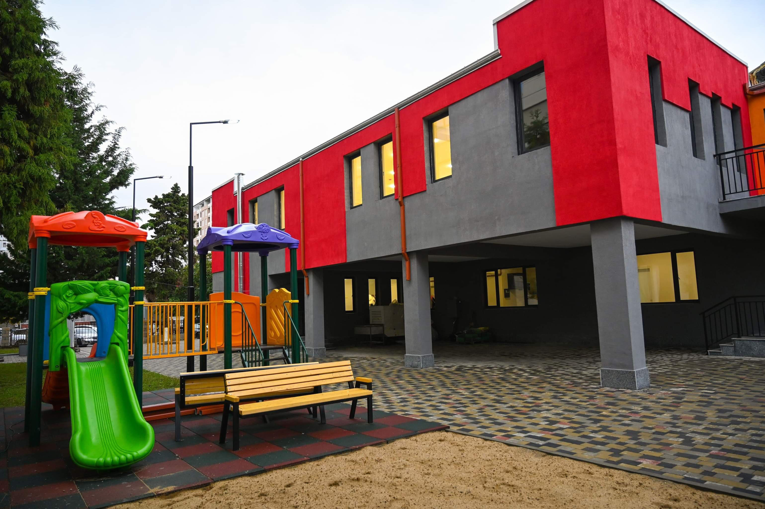 ბათუმის მერია - ბათუმის მერმა, არჩილ ჩიქოვანმა კიდევ ერთი ახალი საბავშვო-ბაღი გახსნა