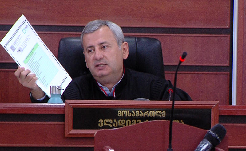 მოსამართლე ვლადიმერ ხუჭუა - რაც არასამთავრობო ორგანიზაციებმა მოითხოვეს, ყველაფერი გაუქმდა, დაახლოებით 30 საარჩევნო უბანი - სასამართლომ დაადასტურა, რომ ფარულობა ირღვეოდა