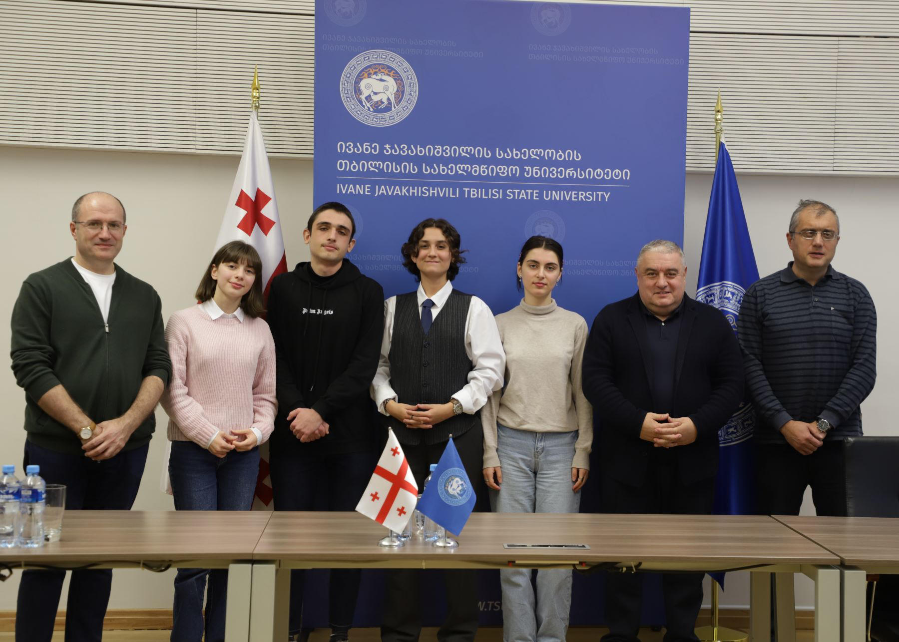 ჯაბა სამუშია NASA-ს ჰაკათონის საქართველოს მასშტაბით გამარჯვებულ სტუდენტებს შეხვდა