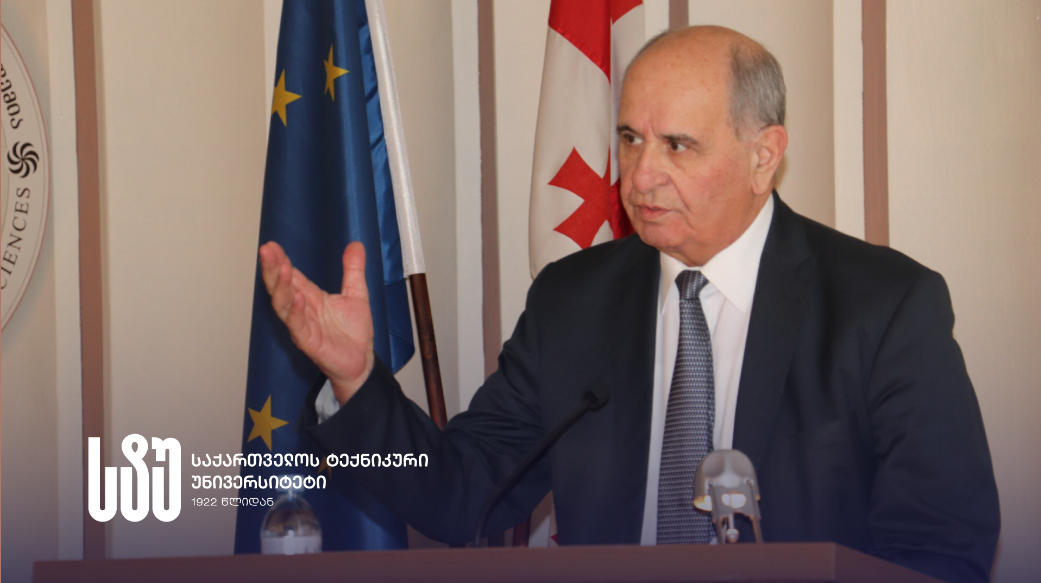 საქართველოს ტექნიკური უნივერსიტეტის რექტორი ცნობილ მეცნიერს, ინჟინერსა და საზოგადო მოღვაწეს, აკადემიკოს რამაზ ხუროძეს 80 წლის იუბილეს ულოცავს