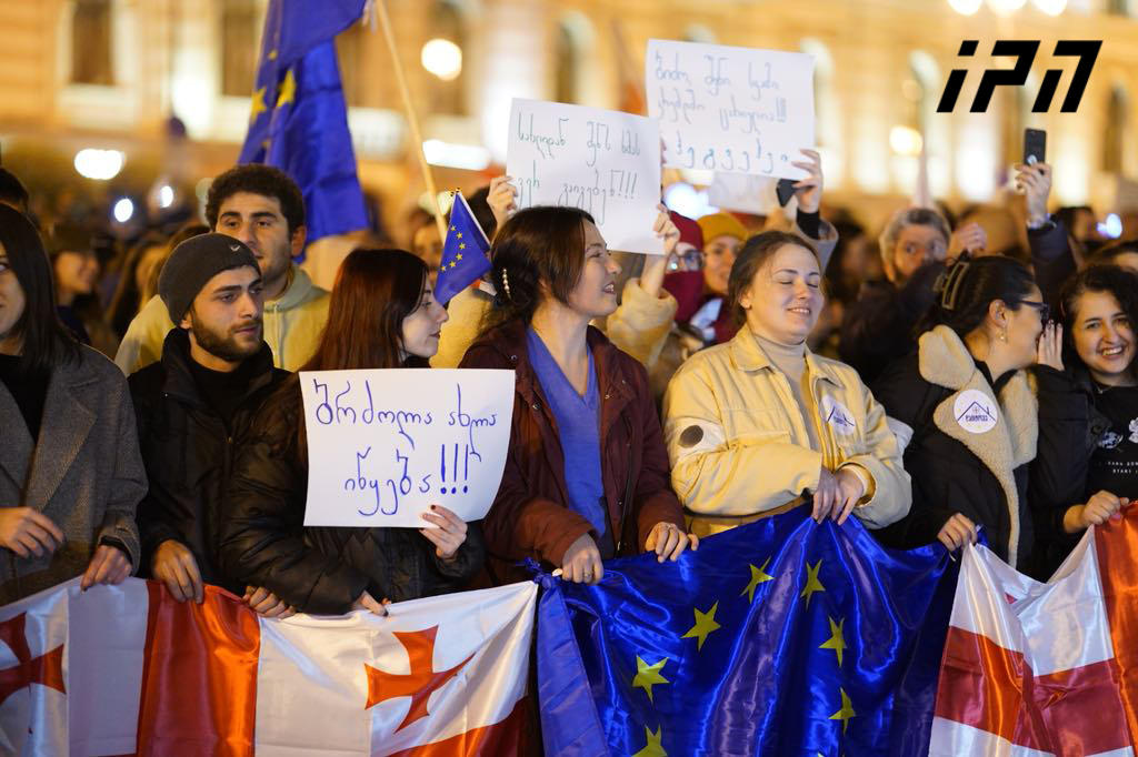 პრეზიდენტისა და 8 ქვეყნის საგარეო ურთიერთობათა კომიტეტის  თავმჯდომარეების დელეგაციის შეხვედრის პარალელურად 11 ნოემბერს ორბელიანების სასახლესთან აქცია იგეგმება