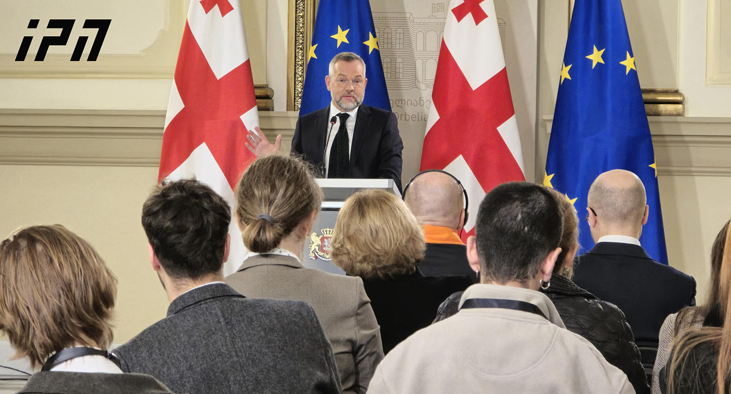 Michael Roth:  We are not here to push for regime change - I know it's hard sometimes when a friend worries you, but we have to do it - the ruling party wants to undermine our trust