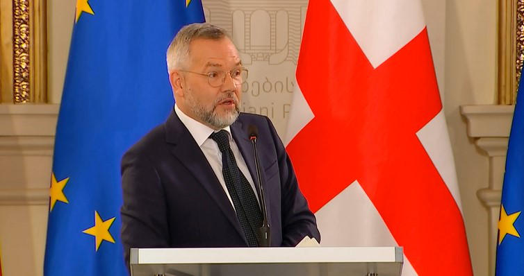Michael Roth: until this election is clarified, the EU cannot recognize it as legitimate - if these claims are not independently investigated, we will demand individual sanctions