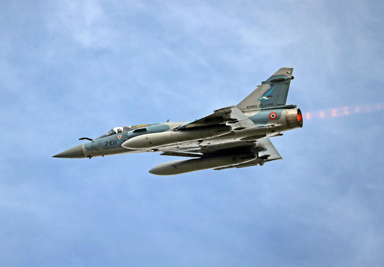 საფრანგეთის მთავრობამ უკრაინისთვის Mirage 2000-5F ტიპის მოიერიშე თვითმფრინავის მიწოდება ოფიციალურად დაადასტურა