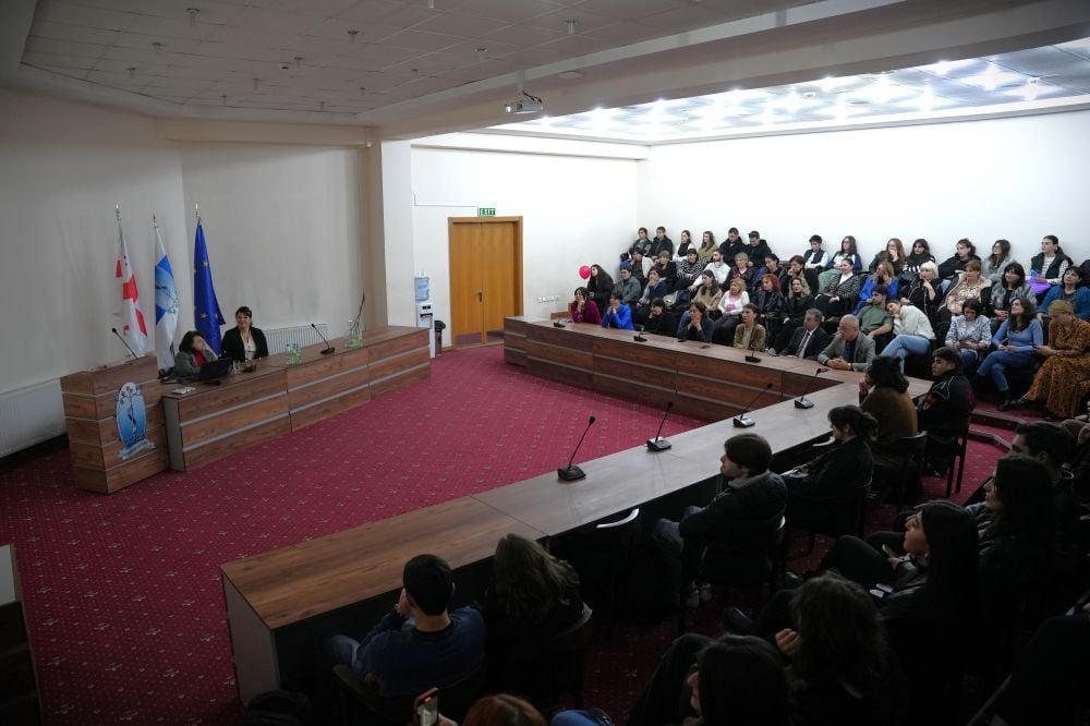 მეცნიერების საერთაშორისო დღესთან დაკავშირებით თსსუ-ში საჯარო ლექცია „ხელოვნური ინტელექტის გამოყენება მედიცინაში“ გაიმართა