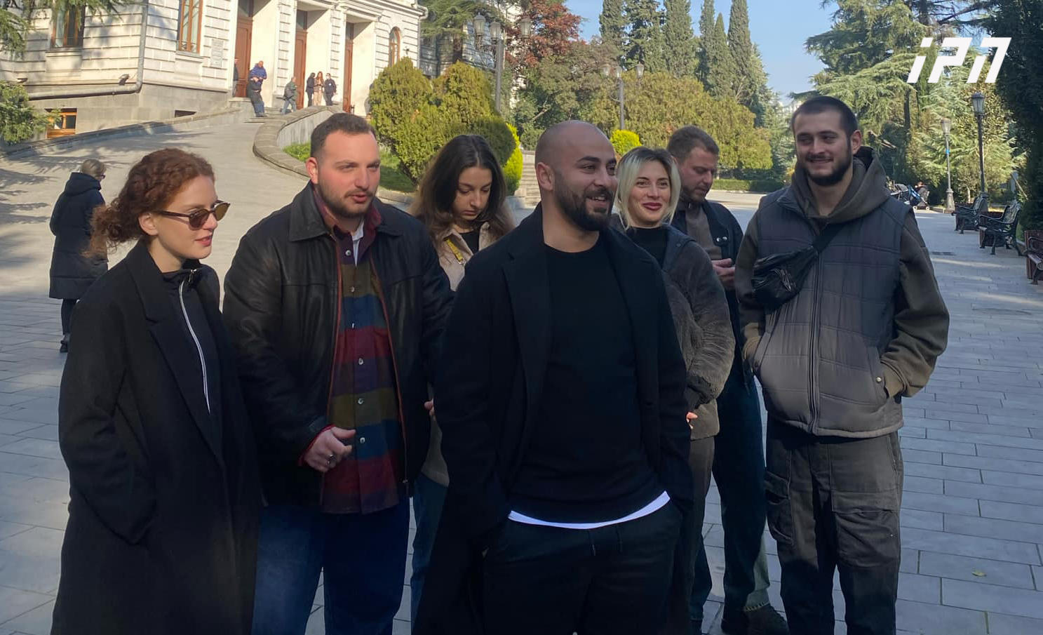 თსუ-ს სტუდენტთა ნაწილი ბათუმის სახელმწიფო უნივერსიტეტის სტუდენტებს სოლიდარობასა და მხარდაჭერას უცხადებს