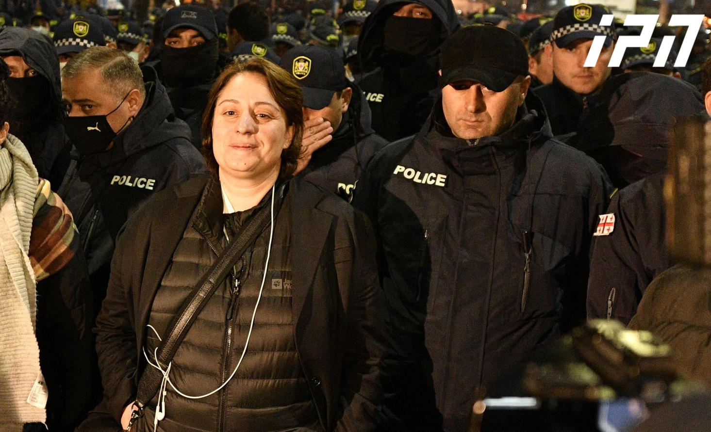 ელენე ხოშტარია - რაც არ უნდა გაწმინდონ,  მაინც მოვალთ, იმიტომ, რომ ეს ქვეყანა არის ჩვენი