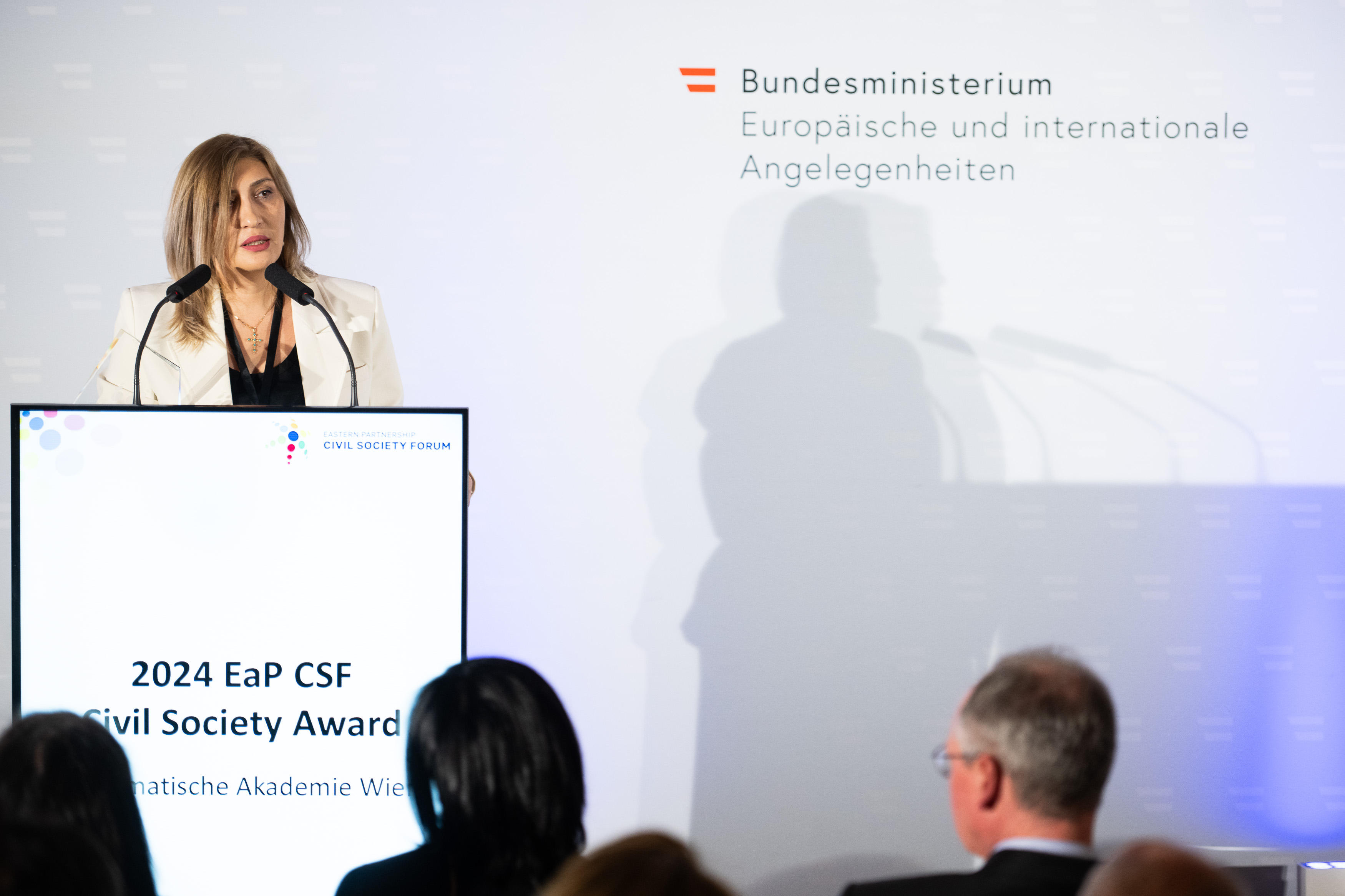 ჟურნალისტიკის რესურსცენტრმა აღმოსავლეთ პარტნიორობის 2024 წლის სამოქალაქო საზოგადოების ჯილდო მიიღო