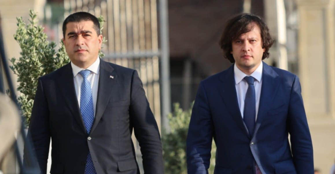 ბიძინა ივანიშვილმა ახალი მთავრობის პრემიერ-მინისტრობის კანდიდატად ირაკლი კობახიძე წარადგინა, ახალი პარლამენტის თავმჯდომარედ კი ფრაქცია „ქართული ოცნება“ კვლავ შალვა პაპუაშვილს ასახელებს