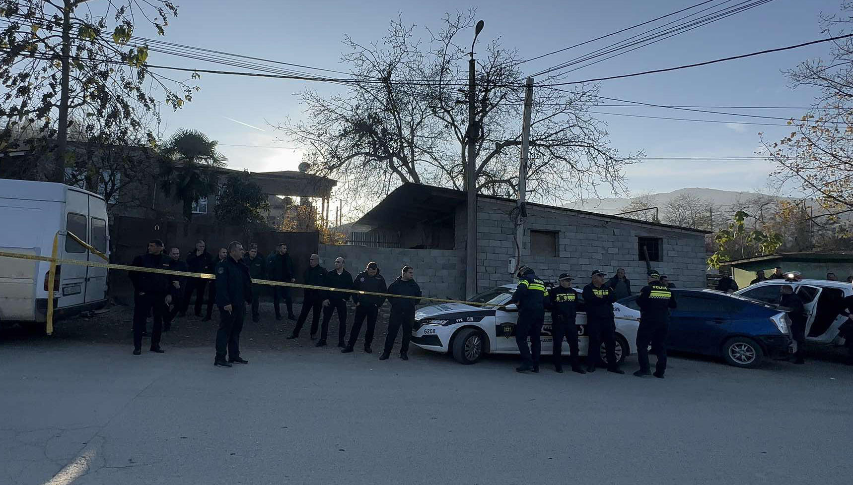 არსებული ინფორმაციით, სოფელ კარდენახში მკვლელობა მოხდა - გარდაცვლილია ორი ახალგაზრდა