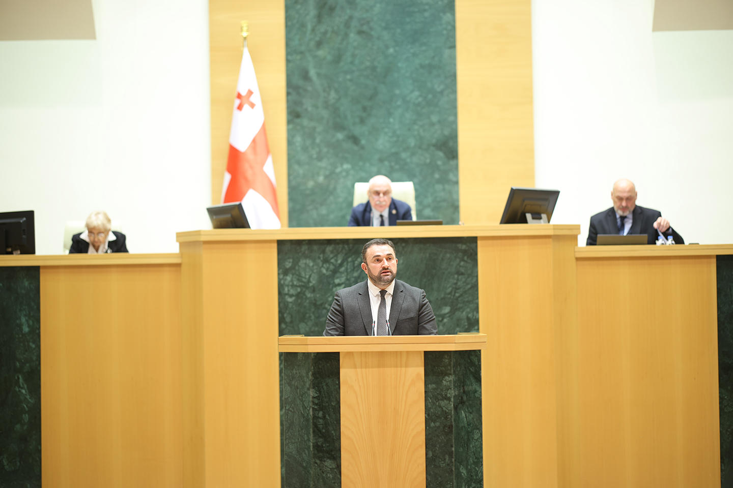 გიორგი კალანდარიშვილმა მე-11 მოწვევის პარლამენტს არჩევნების შედეგები წარუდგინა