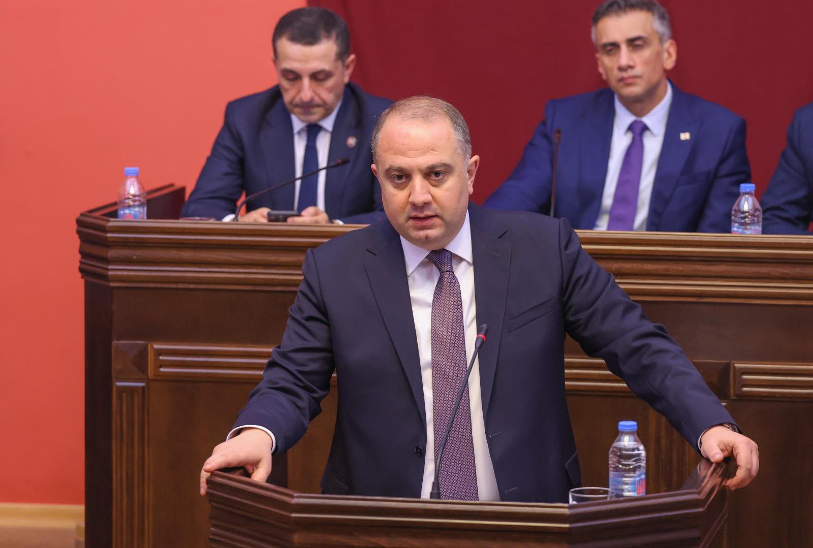 ირაკლი ჩიქოვანი - 2025 წელს სამხედროების ხელფასები კიდევ 10%-ით გაიზრდება