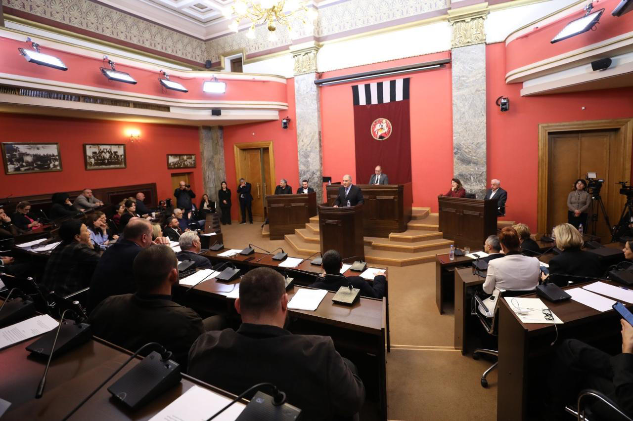 მიხეილ სარჯველაძის განცხადებით, ჯანდაცვის სამინისტრო ცნობიერების კამპანიებს გეგმავს, მათ შორის: მარილის გამოყენების შემცირებასა და ბავშვთა ჭარბწონიანობასთან დაკავშირებით