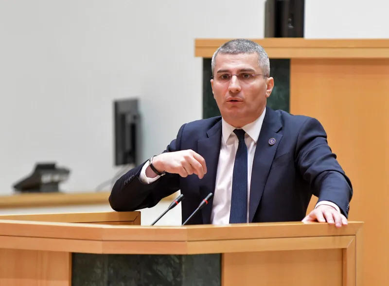 Mamuka Mdinaradze: They are jealous of Ukraine and they are on the side of Ukraine in the football match against Georgia - if we believe, Gvaramia is a righteous man, Khoshtaria can't stand Russians, Khazaradze is merciful and Gakharia is a treacherous person