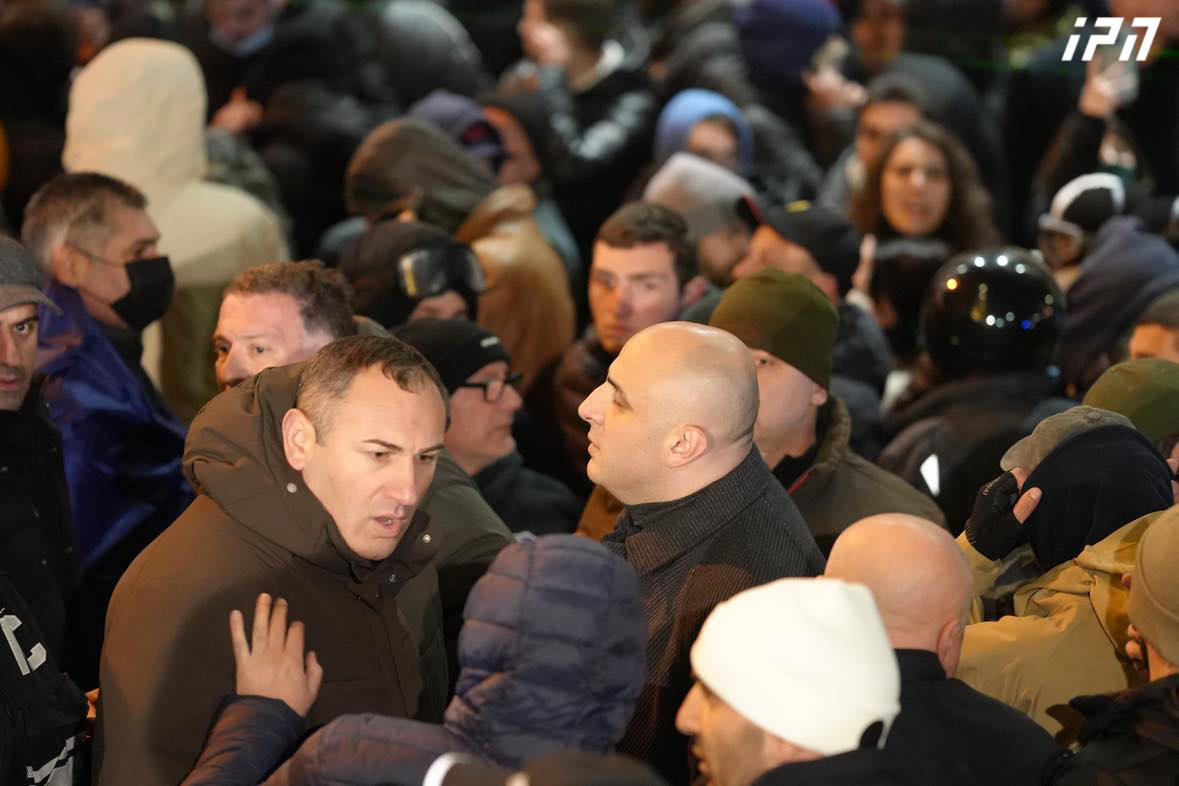 ნიკა მელია - უკან დასახევი გზა არც ერთ მხარეს აღარ აქვს - არც ხალხს და არც ივანიშვილს პუტინთან ერთად