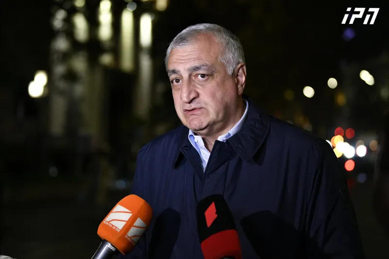 Mamuka Khazaradze: the constitutional coup of the country took place with shameful betrayal, the protest will not stop until we liberate the country - the consolidation of political parties must take place immediately