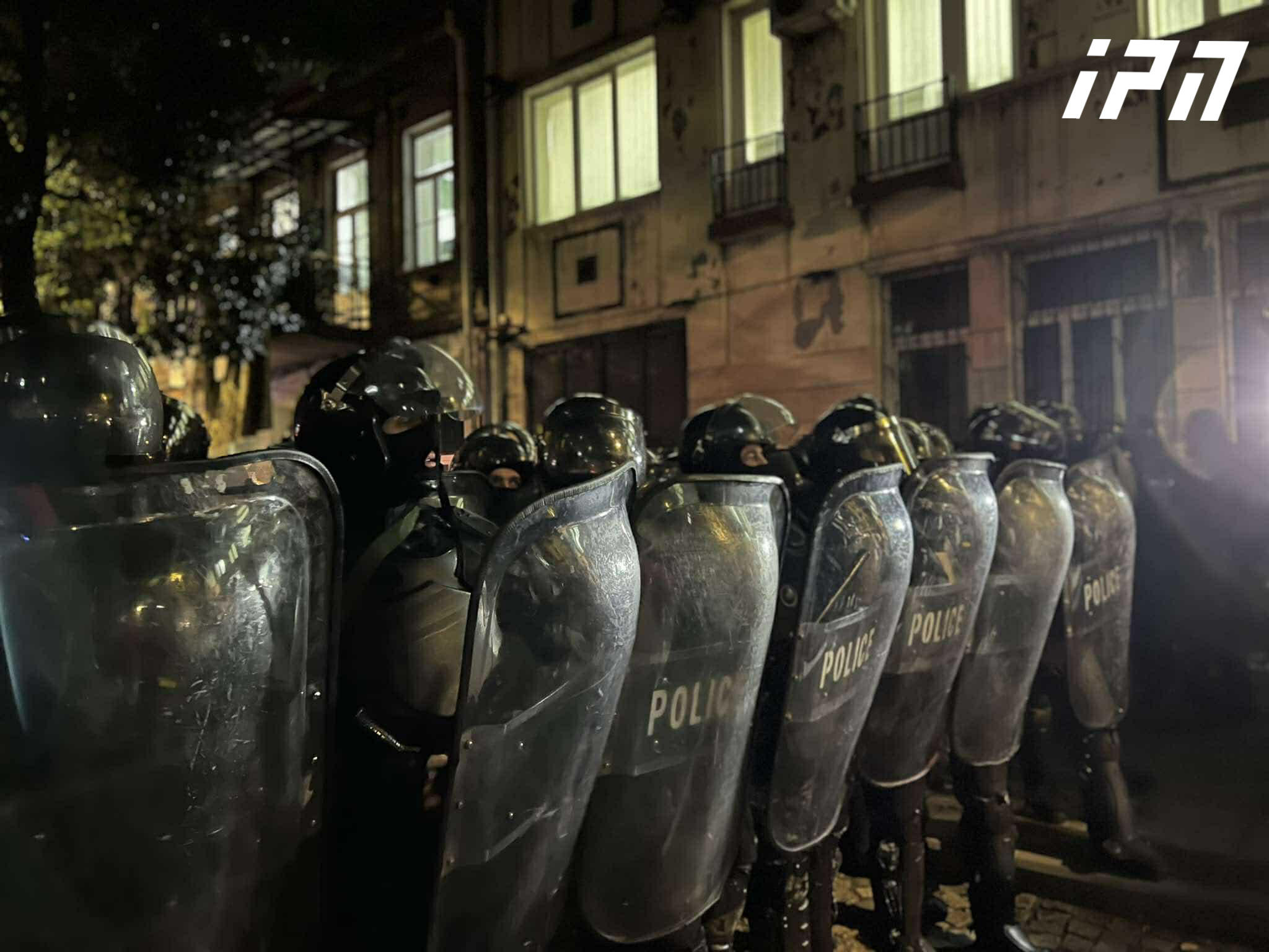 ბათუმის საქალაქო სასამართლოსთან სპეცრაზმი განლაგდა