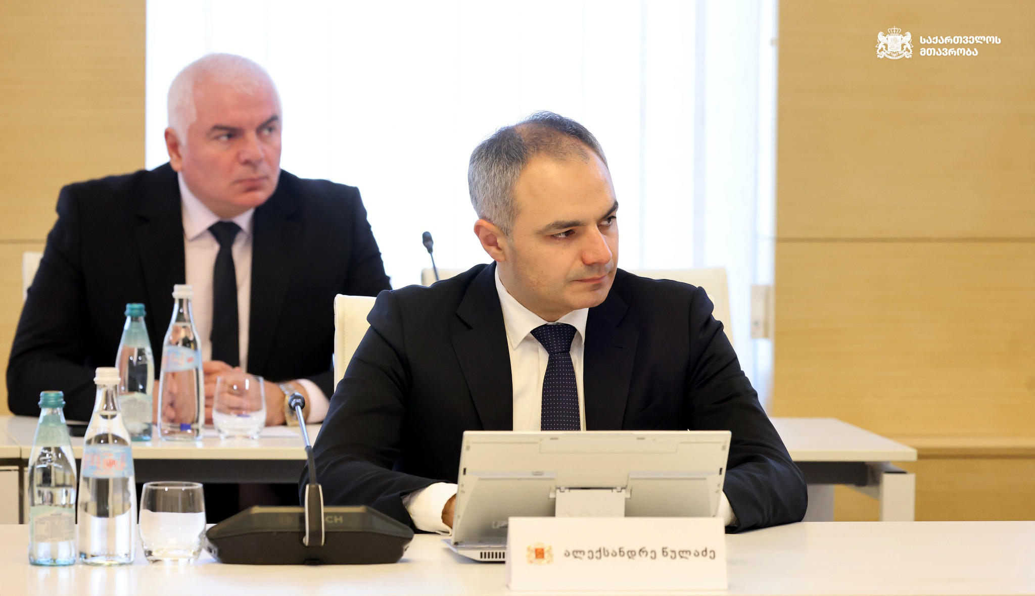 განათლების მინისტრი - ჩვენ გაქვს საარჩევნო შედეგების მიხედვით მონაცემები, რამდენი ადამიანია ჩვენი ამომრჩეველი და რამდენი არა - სია რამდენი მასწავლებელია დღეს ოფიციალურად გაფიცული, უწყებას არ აქვს