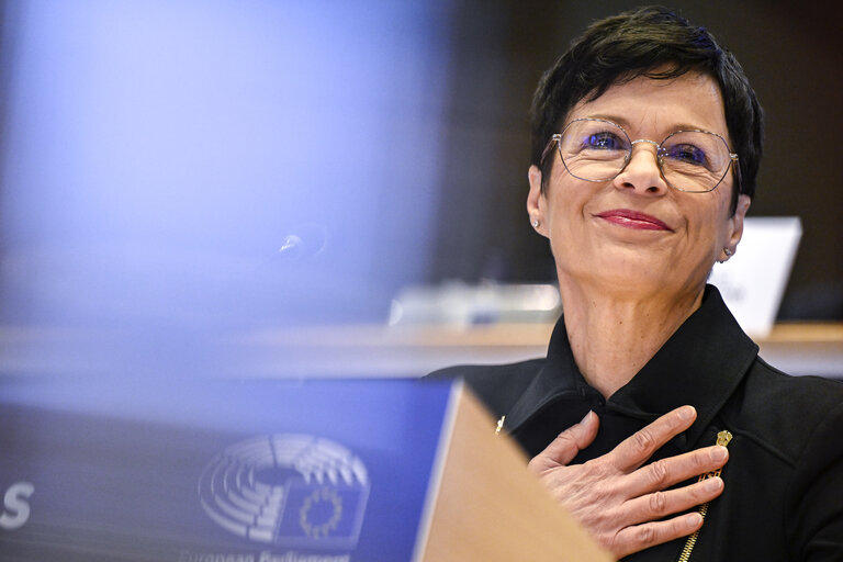 ევროკომისარი მარტა კოსი - ვაფასებ ქართველი ხალხის გაბედულ გადაწყვეტილებას, ევროპისკენ მიმავალ გზაზე სვლა განაგრძოს - ევროკავშირი თქვენს მხარესაა