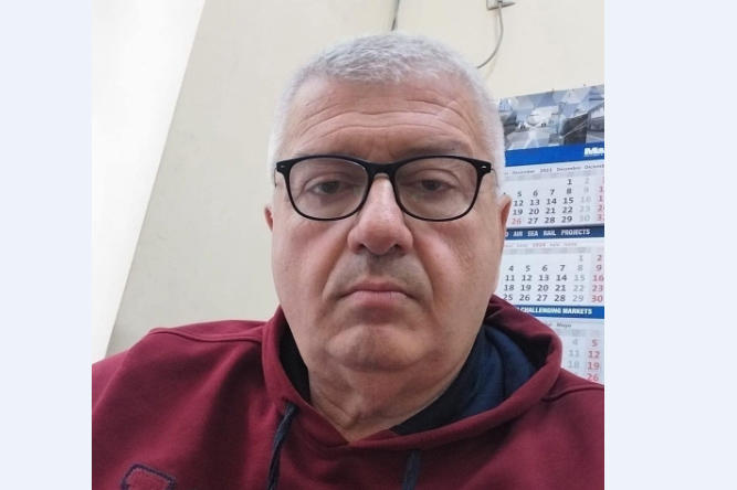 თბილისის საბიბლიოთეკო მომსახურების და რესურსების სამსახურის უფროსი მერაბ გეჯუა განცხადებას ავრცელებს