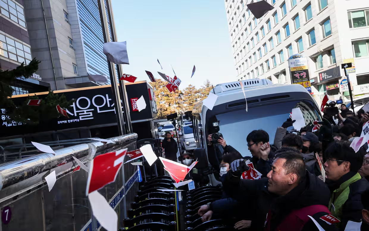 სამხრეთ კორეის პრეზიდენტს ქვეყნიდან გასვლა აეკრძალა