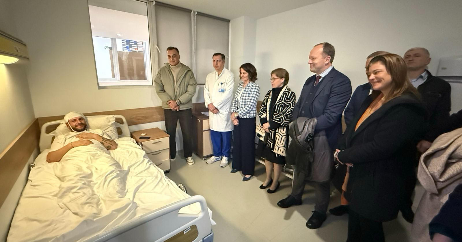 აშშ-ის საელჩო - მკაცრად ვგმობთ ბოლო დღეებში „ქართული ოცნების“ სასტიკ და გაუმართლებელ თავდასხმებს მედიის წევრებსა და საქართველოს მოქალაქეებზე