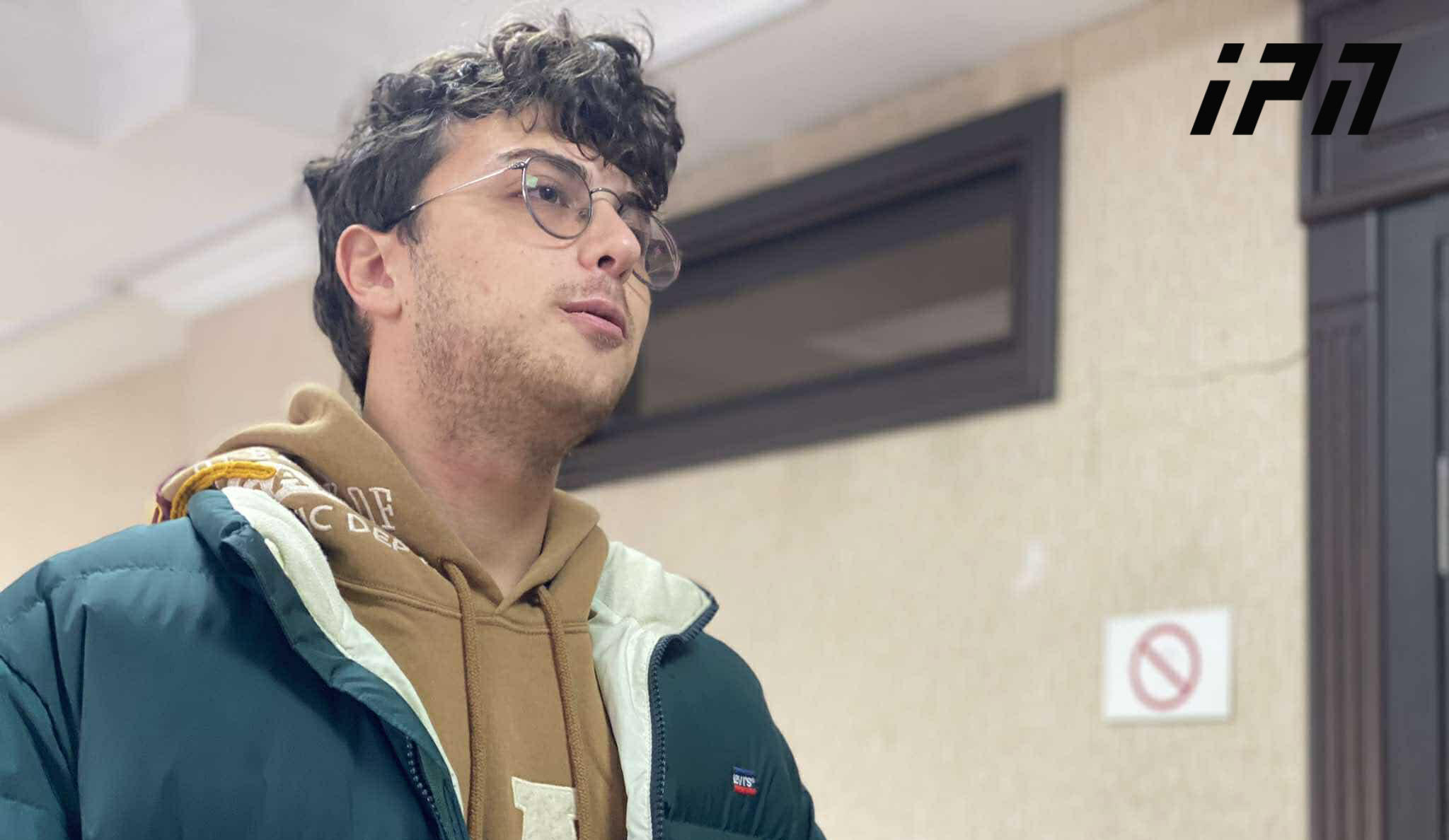 ადმინისტრაციული წესით დაკავებული გიორგი ბრეგვაძე - 3 სპეცრაზმელი მირტყამდა, თვალში მუშტი მომარტყეს და 48 საათი მხედველობის ლინზის გარეშე გავატარე - სტუდენტური ფულით ნაყიდი ტელეფონიც მომპარეს