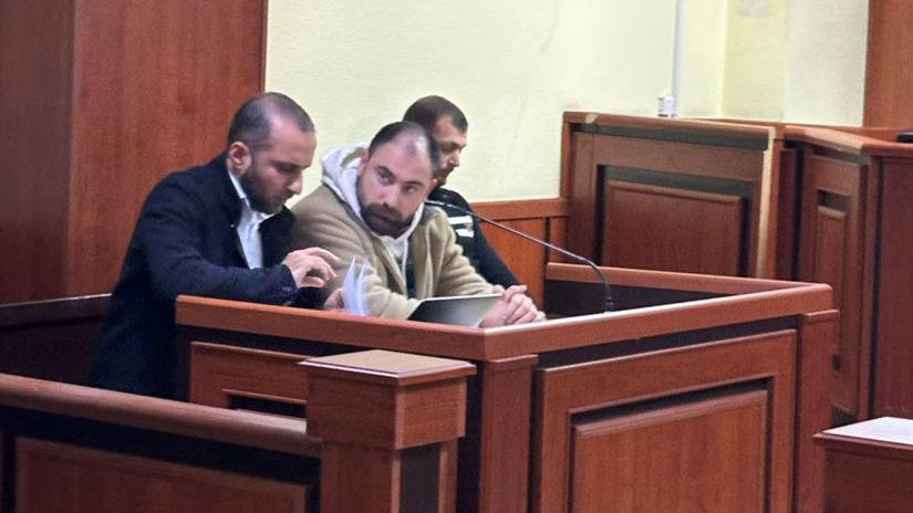 სასამართლომ პედიატრ კოტე ჩახუნაშვილს 2 500-ლარიანი ჯარიმა დააკისრა