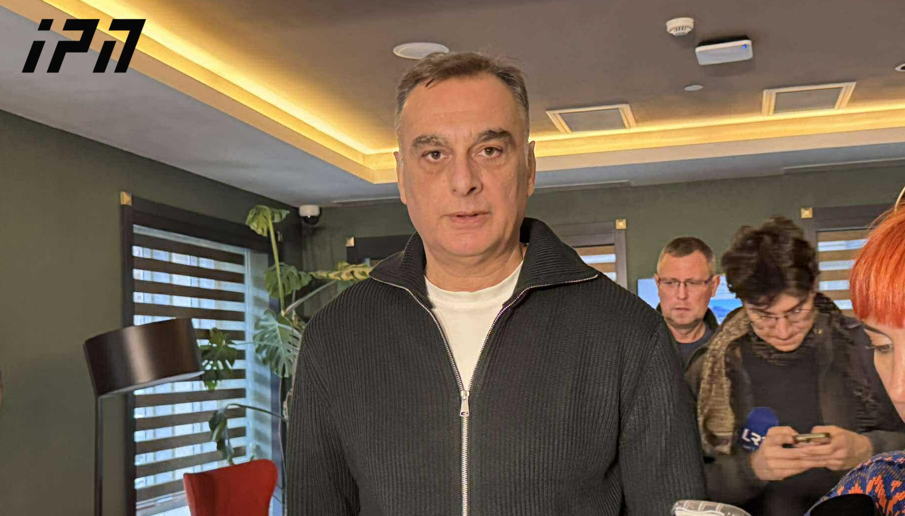 ევროპარლამენტარები სხვადასხვა მედიის წარმომადგენლებთან შეხვედრას მართავენ