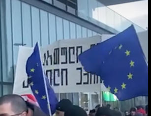 ეკონომიკის სამინისტროსთან მეღვინეები აქციას ლოზუნგით - „ქართული ღვინის ადგილი ევროპაშია“ მართავენ