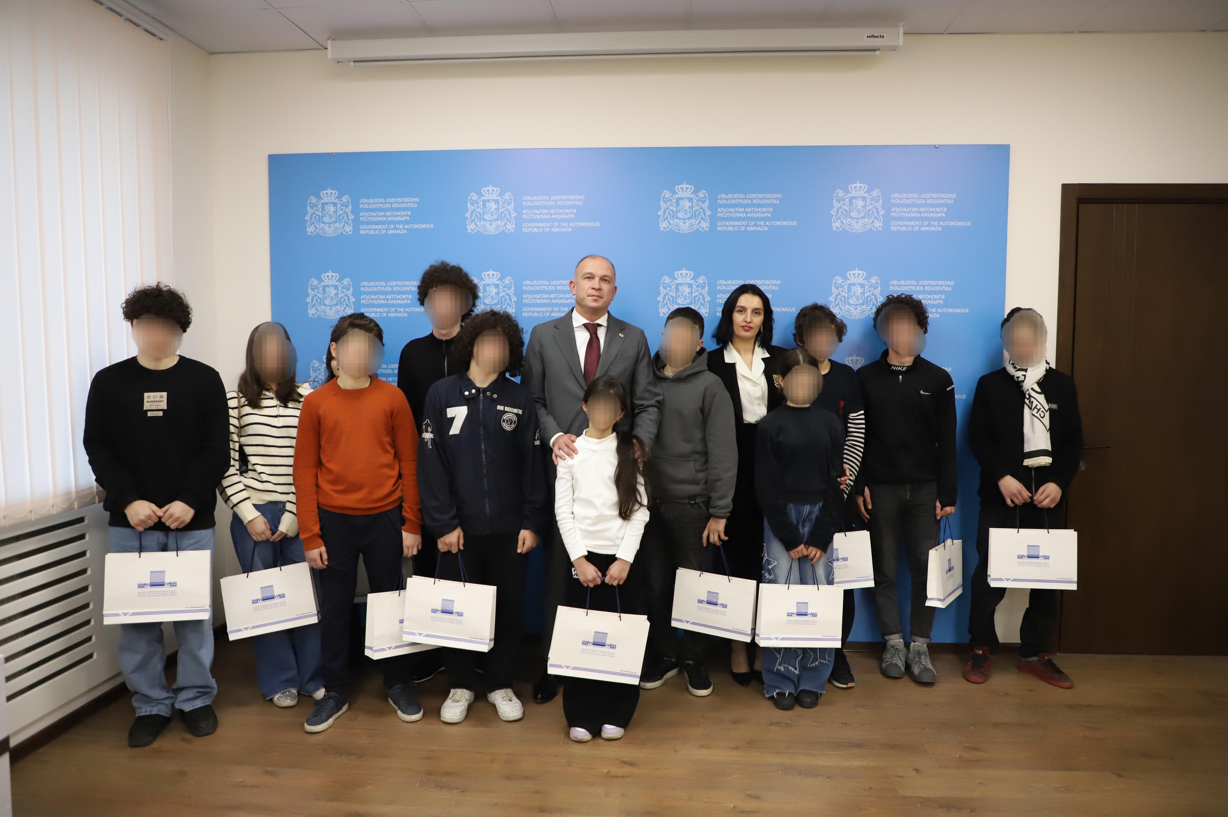 ლევან მგალობლიშვილი - ჩვენი მიზანია გამყოფი ხაზის ორივე მხარეს მყოფ ახალგაზრდებს ერთმანეთთან მჭიდრო კომუნიკაცია და საგანმანათლებლო კავშირები ჰქონდეთ