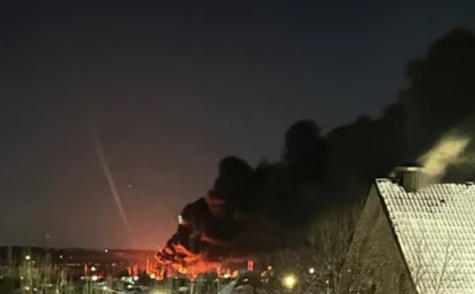 მედია - უკრაინელებმა რუსეთის ორიოლის ოლქში ნავთობის საცავს დაარტყეს