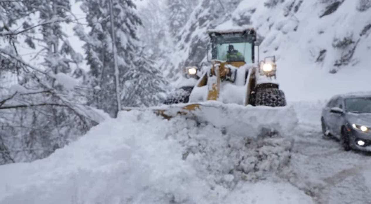 ხულოს მუნიციპალიტეტის სოფლების ნაწილს დიდთოვლობის ელექტროენერგიის მიწოდება შეფერხებული აქვს