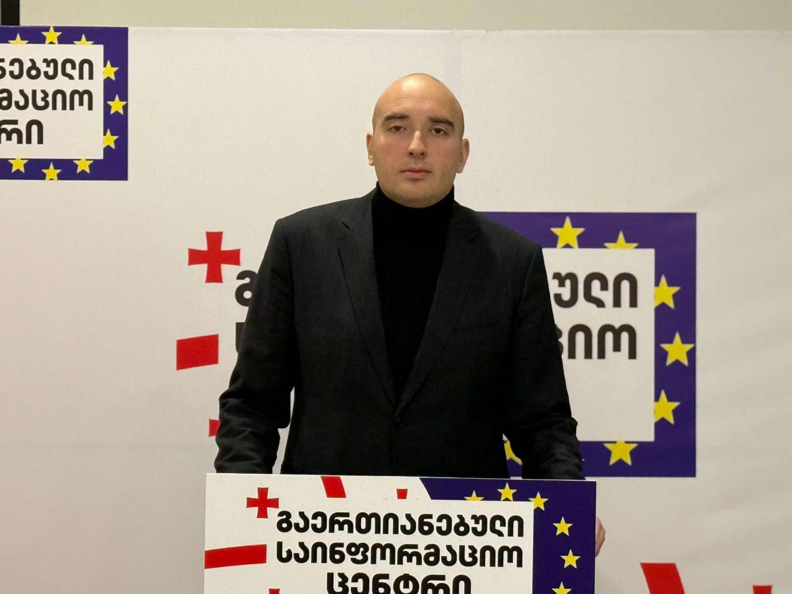 ირაკლი ფავლენიშვილი -  გვაქვს ინფორმაცია, რომ გორის ოფისზე ტერორისტული აქტის უშუალო ორგანიზატორები პრემიერად წოდებული კობახიძე და დიტო სამხარაძე არიან - შეუძლებელია ტერორიზმმა პასუხისმგებლობის გარეშე ჩაიაროს