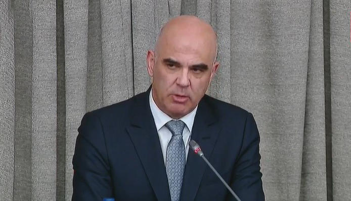 ევროსაბჭოს გენერალური მდივანი - გვაქვს მოლოდინი, რომ კანონი შეიცვლება, აქ დასასვენებლად ხომ არ ჩამოვსულვართ? - გვაქვს სიტყვები, დაპირებები, მაგრამ ეს ყველაფერი ფაქტი უნდა გახდეს - სამუშაო ჯგუფი 1 თვეზე ნაკლებ დროში შეიქმნება