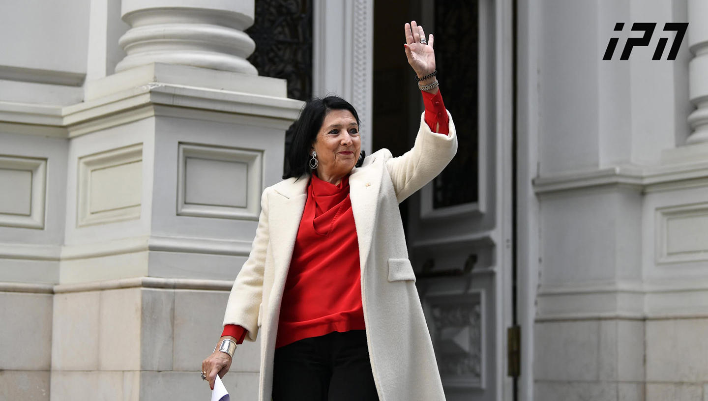 სალომე ზურაბიშვილი - მე აქედან თქვენთან გამოვალ და თქვენთან ერთად ვიქნები - ჩემთან ერთად მიმაქვს ლეგიტიმურობა