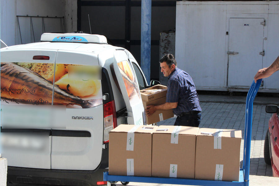 დღეიდან, თბილისში პიკის საათებში მოძრაობის შეზღუდვა დისტრიბუციის მანქანებსაც შეეხება