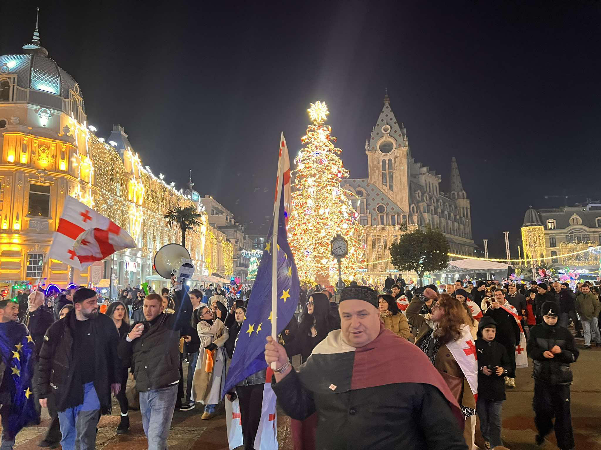 ბათუმში საპროტესტო აქცია დაიწყო