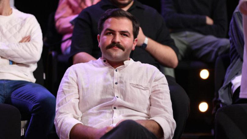 ადვოკატის ინფორმაციით, რესტორან „ბაბილოსთან“ დაკავებული შალვა მაღრაძე საავადმყოფოში გადაიყვანეს