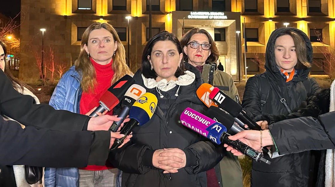 თამარ კორძაია - მზია ამაღლობელიც სინდისის პატიმარია - ქალი პოლიტიკოსები კატეგორიულად მოვითხოვთ, შეცვალოს პროკურატურამ პატიმრობის მოთხოვნა, წინააღმდეგ შემთხვევაში პასუხისმგებლობა დაეკისრება რუსულ მთავრობას