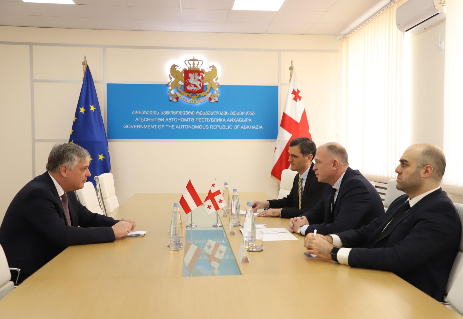 ლევან მგალობლიშვილი ავსტრიის რესპუბლიკის საგანგებო და სრულუფლებიან ელჩს შეხვდა