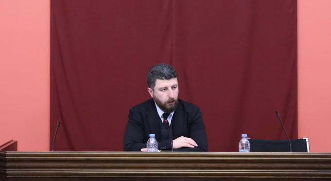 იურიდიულ საკითხთა კომიტეტმა ცენტრალური საარჩევნო კომისიის ოთხი წევრის თანამდებობაზე ასარჩევად წარდგენილ კანდიდატურებს მხარი დაუჭირა