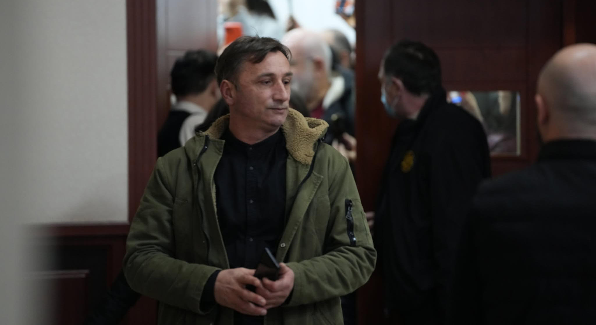 ლადო აფხაზავა - დღეს გაკვეთილზე უნდა ვყოფილიყავი და მიწევს სასამართლოში მოსვლა - თურმე სოლიდარობა ისჯება, ძალიან სამწუხაროა!