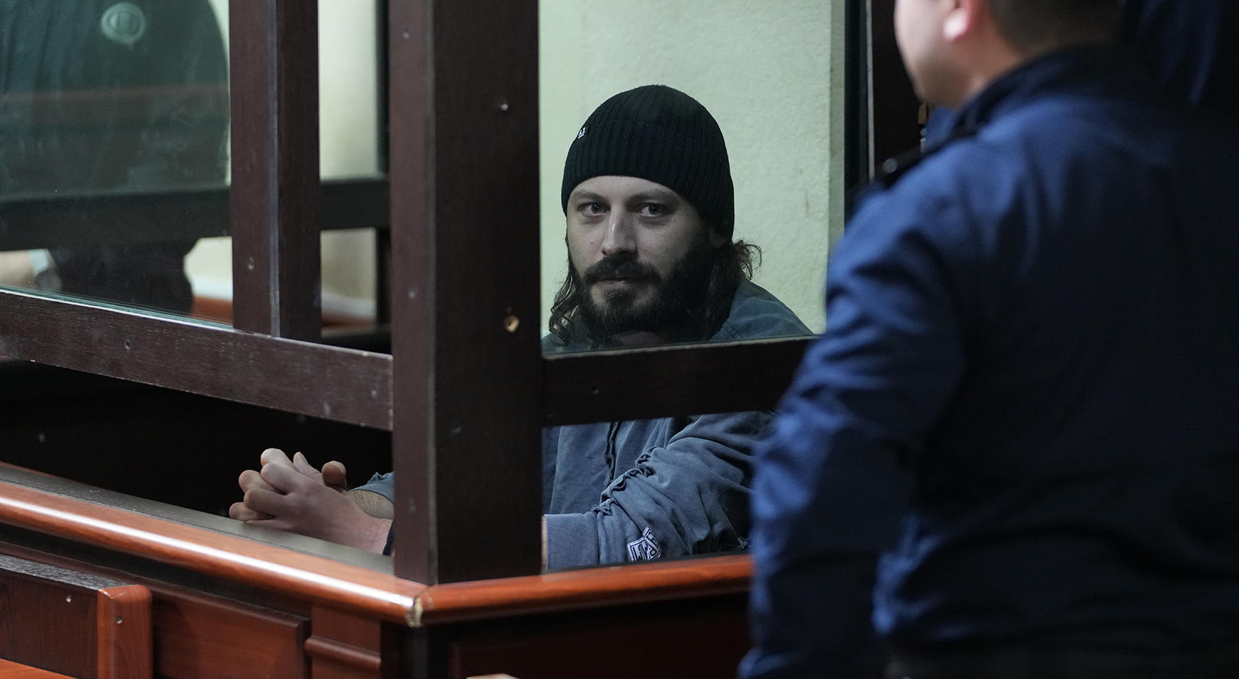 საბა სხვიტარიძე - დაკავების მერე მეუბნებოდნენ, რომ „ქათმებში“ ჩამსვამდნენ და გამაუპატიურებდნენ - მირტყეს ხელის, ზურგის და თავის არეში, ხელის მოტეხა უნდოდათ