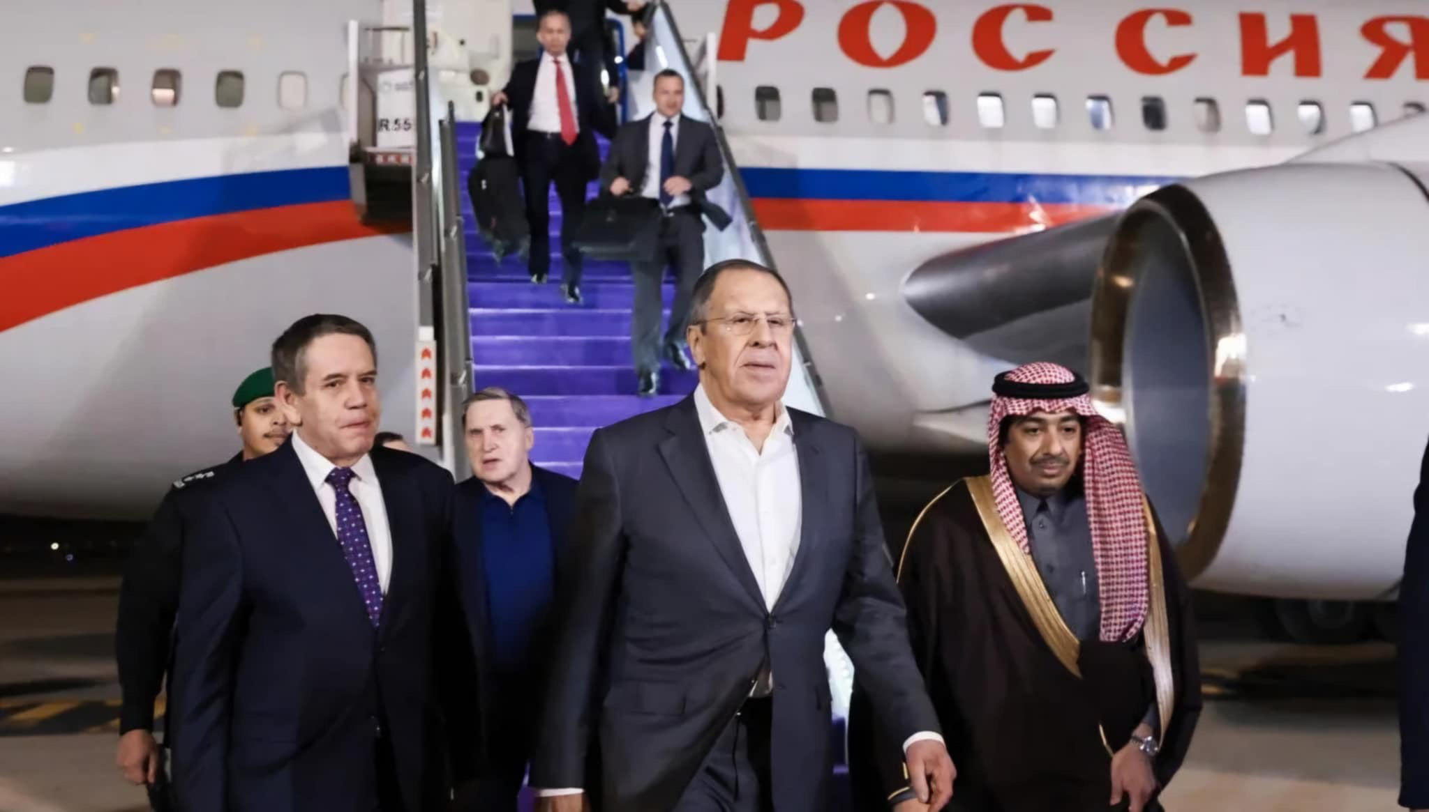 სერგეი ლავროვი საუდის არაბეთში ჩავიდა