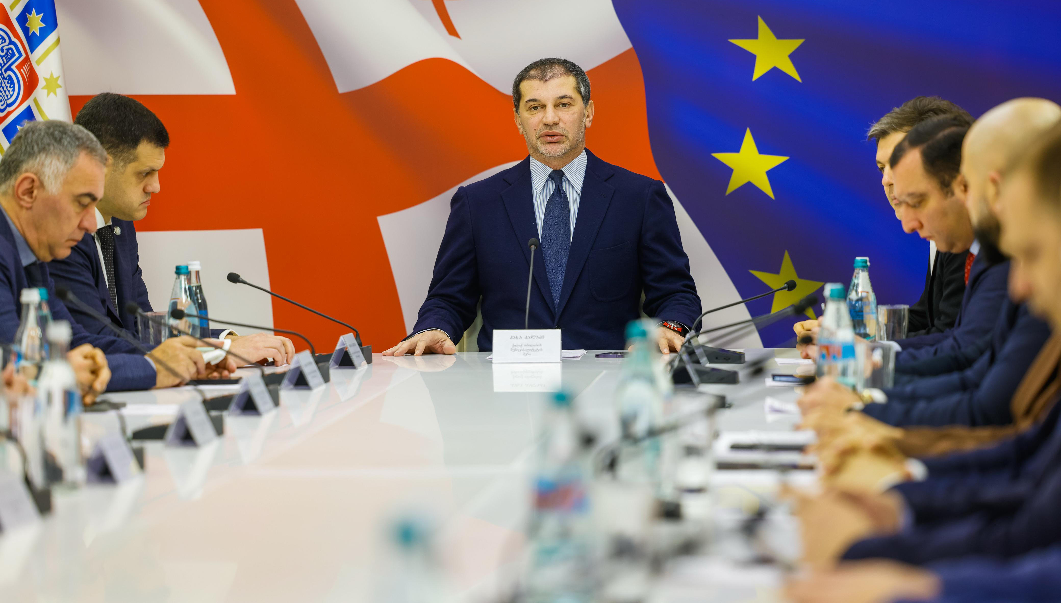 თბილისის მერია, სოციალურად დაუცველი, მრავალშვილიანი ოჯახის წევრი და შეზღუდული შესაძლებლობის სტატუსი მქონე სტუდენტების სწავლის საფასურის დაფინანსების მიზნით, დღეიდან განცხადებების მიღებას იწყებს