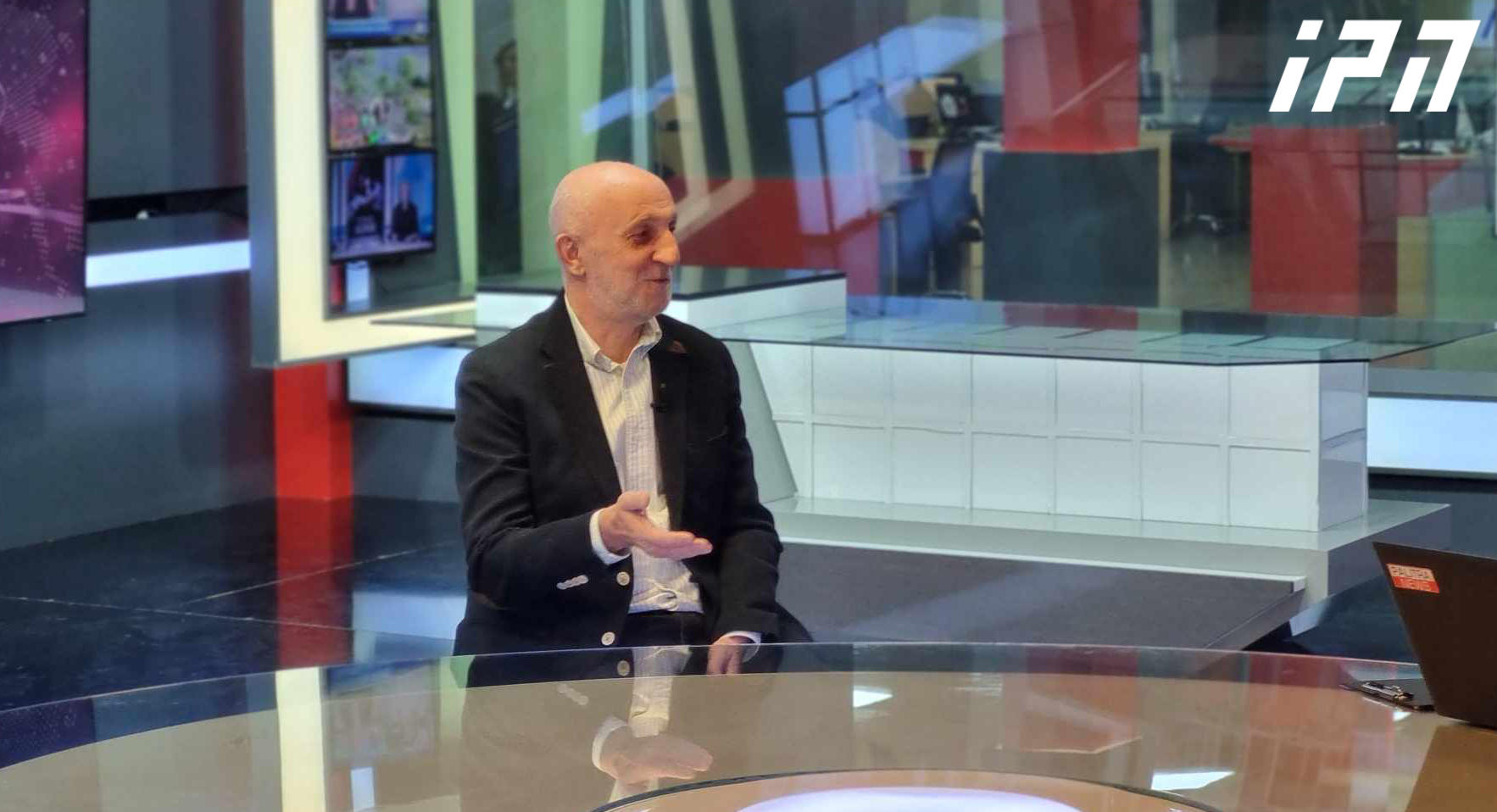 გია ხუხაშვილი - ყველა თვლის, რომ ჩვენ რუსეთის იმპერიის ნაწილი ვართ და თუ ვინმეს ინტერესი აქვს, კრემლს უნდა ელაპარაკოს და არა ფოსტალიონებს თბილისში - ყაველაშვილი კი ცარიელ დარბაზში უნდა დადგეს გაეროში და სურათები გადაიღოს, მისი მომსმენი იქ არავინაა